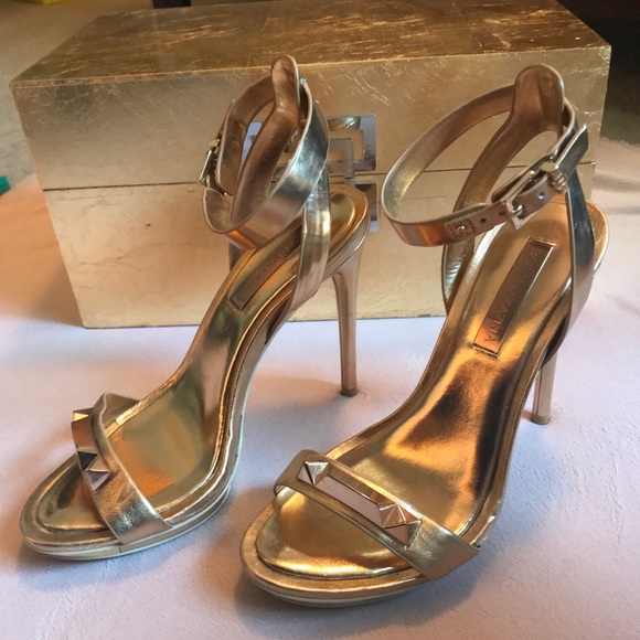 Gold BCBGMAXAZRIA Sandals/ Heels - Size 7 - Picture 10 of 14